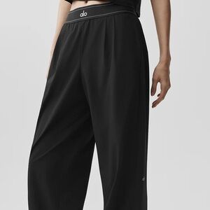 ALO YOGA Suit Up Trouser